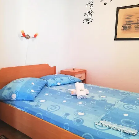 Daire By The Sea Cove Zarace - Gdinj, Hvar - 4596 Gdinj